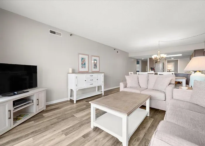 Family Friendly Ocean Front 2 Bedroom Plaza With Indoor & Outdoor Pool! Ferienhaus *