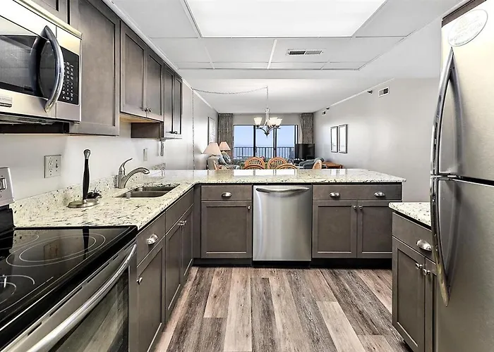 Family Friendly Ocean Front 2 Bedroom Plaza With Indoor & Outdoor Pool! * Ocean Stadt