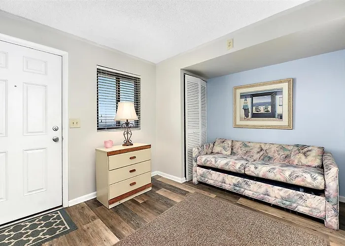 Family Friendly Ocean Front 2 Bedroom Plaza With Indoor & Outdoor Pool! Ferienhaus *