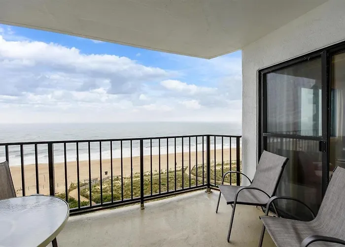Family Friendly Ocean Front 2 Bedroom Plaza With Indoor & Outdoor Pool!