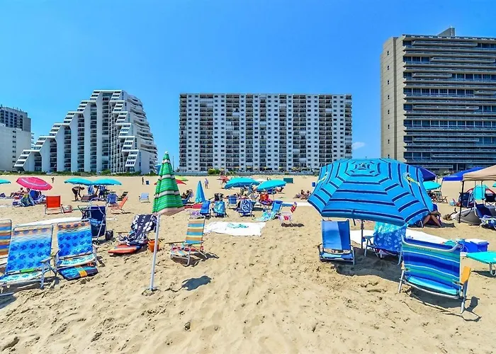 Family Friendly Ocean Front 2 Bedroom Plaza With Indoor & Outdoor Pool!
