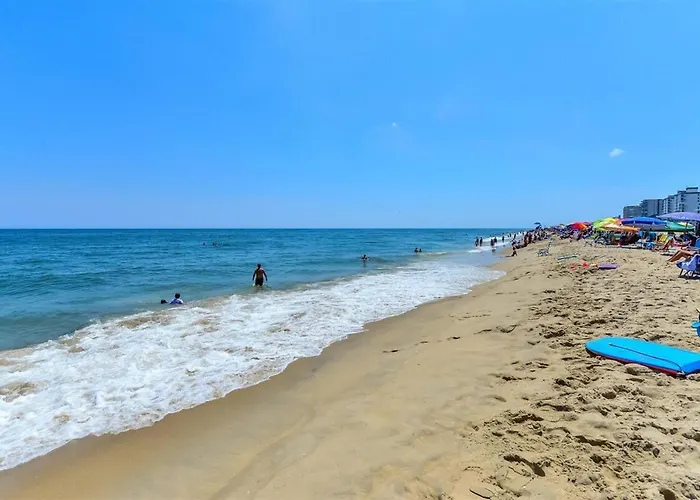 Family Friendly Ocean Front 2 Bedroom Plaza With Indoor & Outdoor Pool!